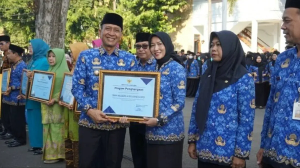 Pemkab Bojonegoro Beri Penghargaan  Sekolah Ramah Anak