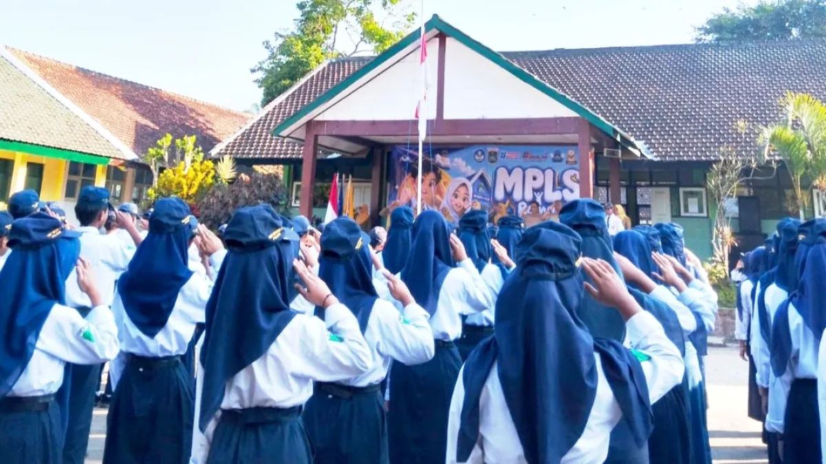Hari Baru, Semangat Baru Nyaman di Sekolah