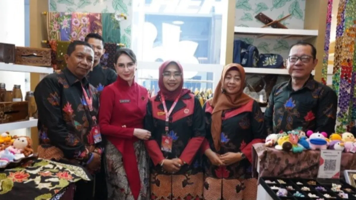 Pameran HUT Ke-46 Dekranas di Makassar
