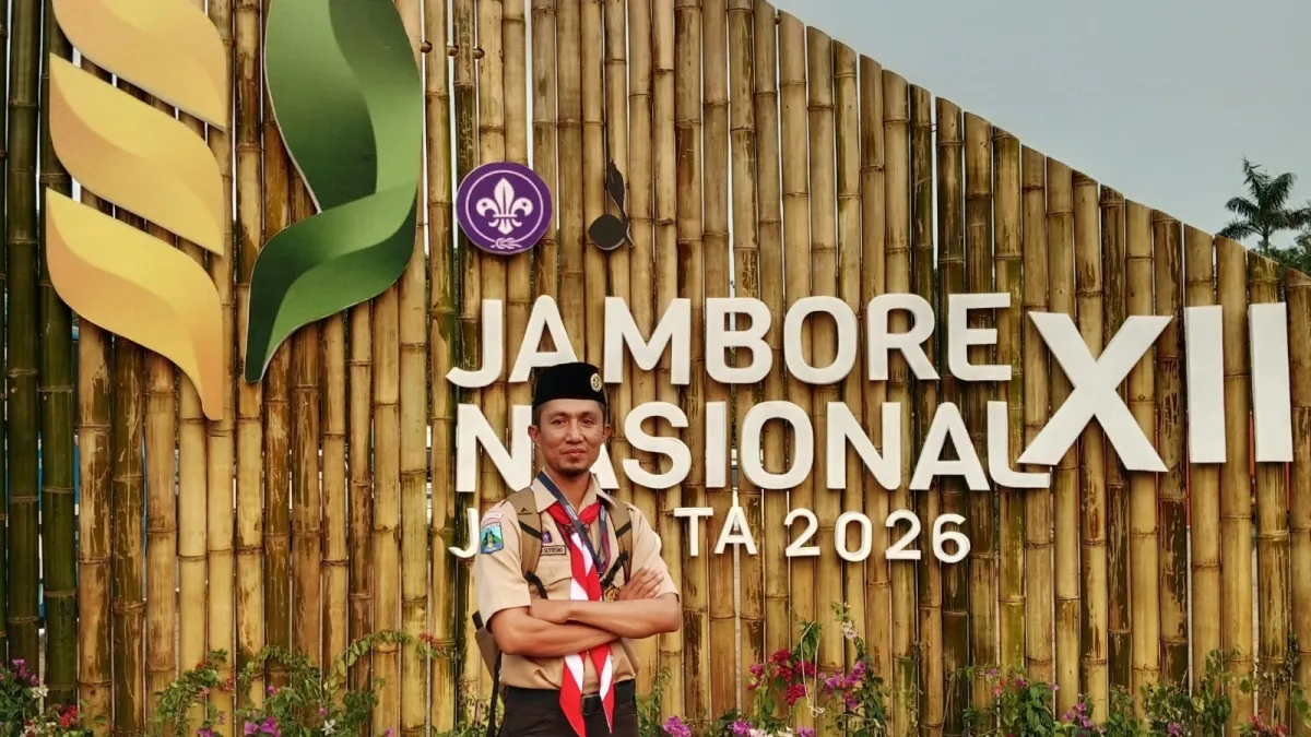 Peserta Jambore Bikin Masjid Darurat