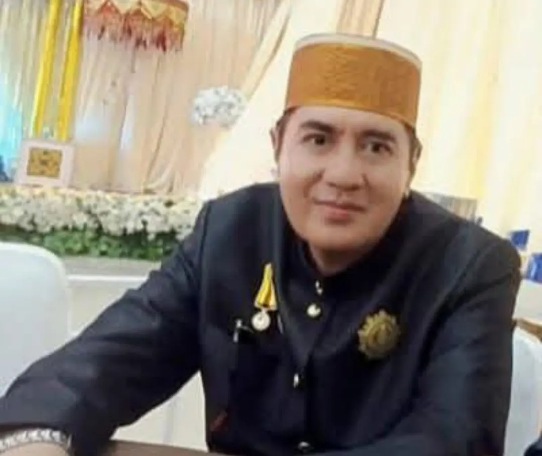 Martabat Pemimpin Tercermin Pada Titahnya